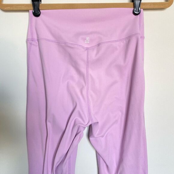 WeWoreWhat Lilac V-shaped Leggings Size Medium - Picture 9 of 13